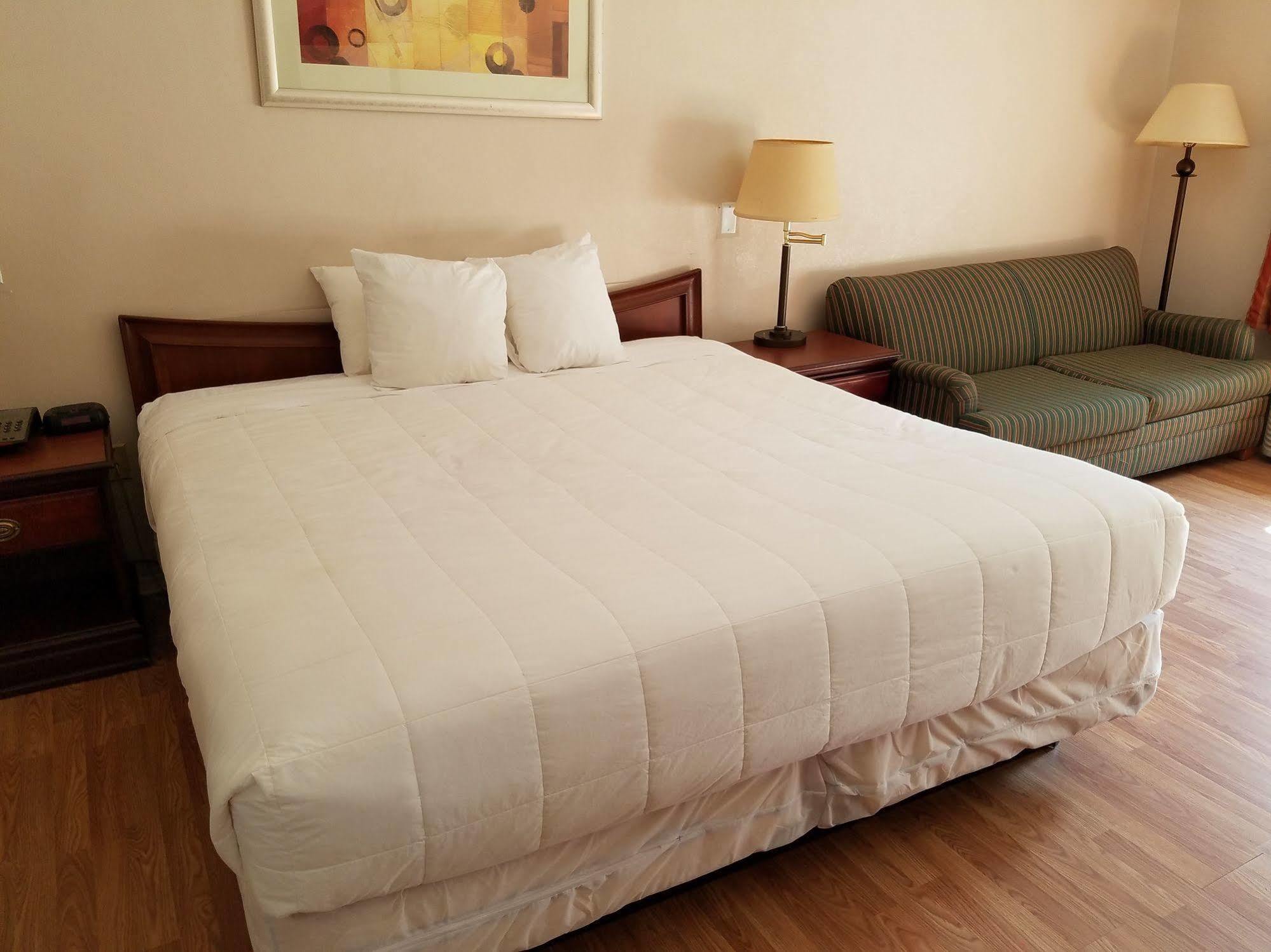 Quality Inn نيوبيري المظهر الخارجي الصورة
